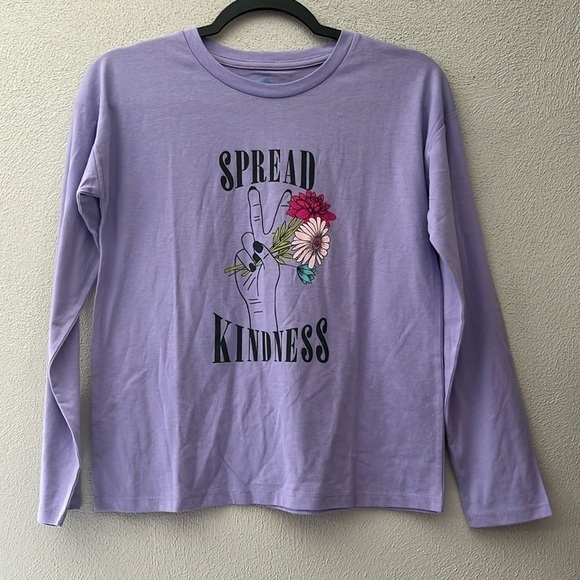 There About Long sleeve Tshirt - Picture 1 of 3